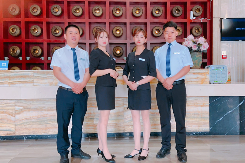 精誠所至，金石為開